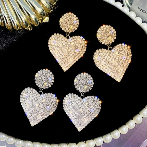 

fashion design rhinestone love earrings exaggerated peach heart women atmosphere alloy earrings, Silver