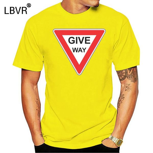 

печать дорожного знака give way tshirt мужчины 100% хлопок взрослые футболки o образный вырез с коротким рукавом