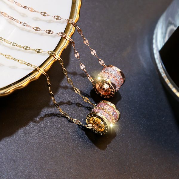 

2020 новая мода женщина ювелирных изделий простой темперамент стразы круг подвеска не выцветает титановой стали ожерелье аксессуары, Silver