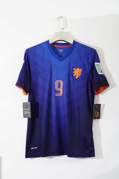 

2014 robben #11 v.persie #9 vintage socccer jersey, Black;yellow