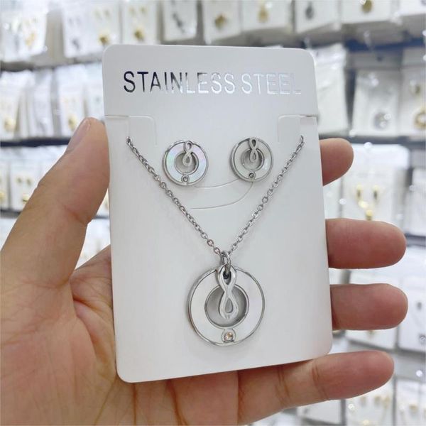 

простые моды цепи ожерелья для женщин мужчина роскошных дам золотых украшений кулона ожерелье подарки украшения оптовых аудиовходы, Silver