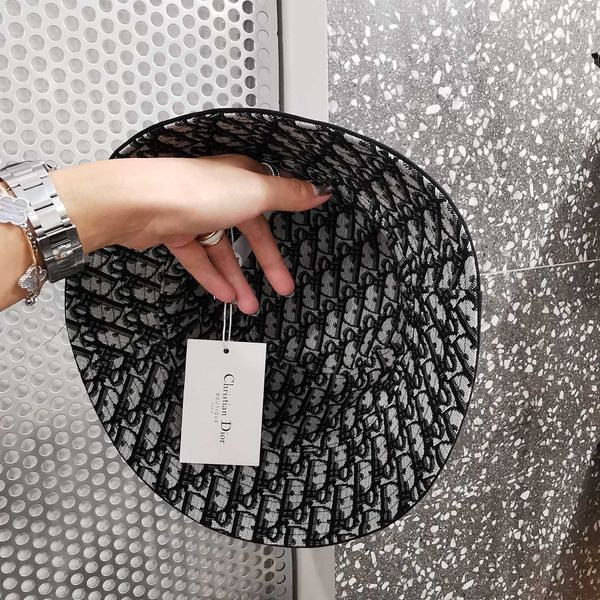 

Luxury big brimmed hat women fashion big-name D lady net yarn straw small lampshade hat fashion Korean version of Hepburn wind-proof sun hat