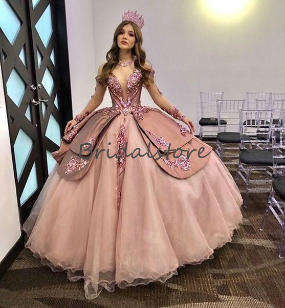 Dos vestidos de Quinceanera cor-de-rosa elegante com rosa lantejoula de ouro Princesa off ombro Puffy vestido de baile 2020 Doce 16 Organza Vestido de 15 Anos