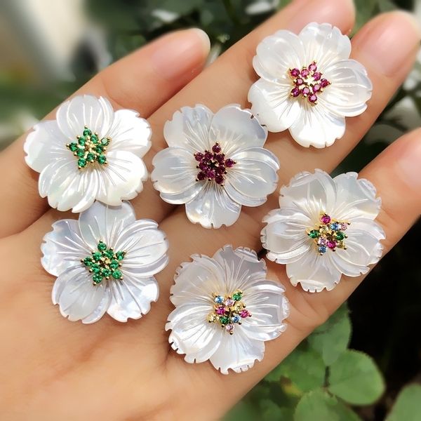 

natural shell flower stud earrings for women colorful small cubic zirconia stone stars vintage golden color fashion ear jewelry, Golden;silver