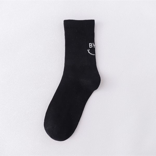 

2020 autumn and winter new women's stockingssocks and stockings heel hi-bye women's mid-leg socks letter embroidered stockings cxf, Black