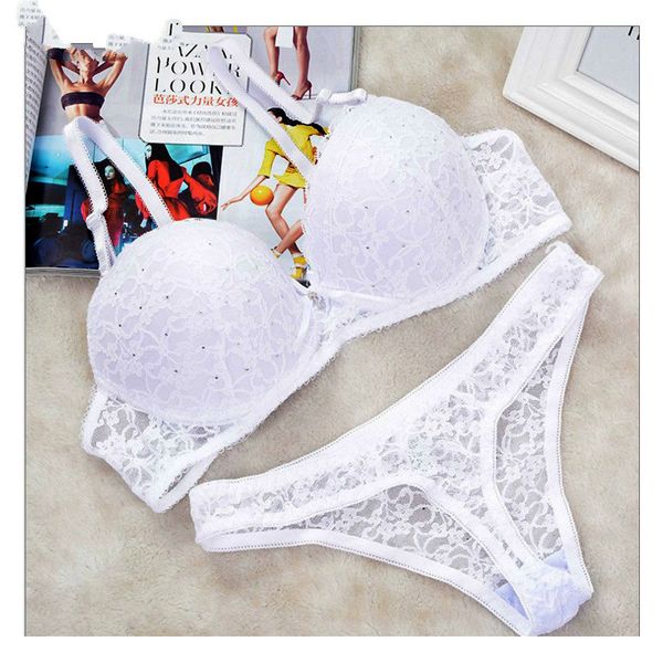 

new 2020 lace drill bra set women plus size push up underwear set bra and thong set 34 36 38 40 abc cup for female, Red;black
