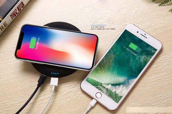 

round wireless charging mobile power universal qi pd standard protocol support logo customization, capacity customization power banks