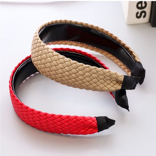 New Fashion Women Hairband Wide Side Fascia in pelle artificiale PU Intrecciato Cerchio per capelli Accessori per capelli per adulti Commercio all'ingrosso