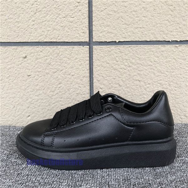 

2020 3m reflective platform mens women shoes fashion luxury designer leather lace up triple black white velvet party wedding casual sneakers
