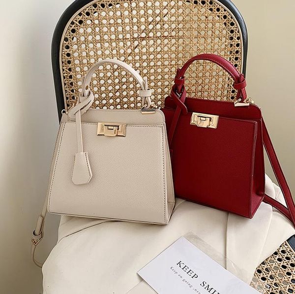 

плечо сумка plain женщина малой сумка засов totes новая мода crossbody высокой quaity женщина сумка