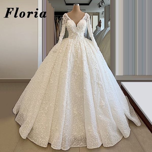 Eleganti abiti da sposa arabi sauditi con perline in pizzo e scollo a V, applicazioni di fiori, abiti da sposa personalizzati, abito da sposa africano Dubai