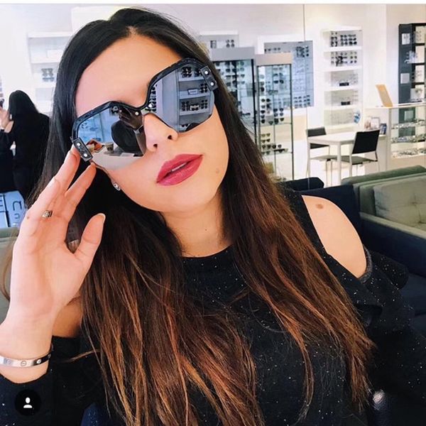 

2020 luxury brand италия дизайнер крупногабаритные площади солнцезащитные очки женщины ретро rimless pink солнцезащитные очки женский gafas, White;black