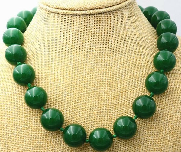 

beautiful green 16mm round beads necklace 18" 36, Silver