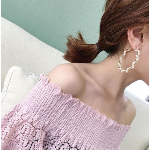 

fashion sweet pearl twist flower earrings korean version of the simple earrings personality temperament elegant hypoallergenic, Golden;silver