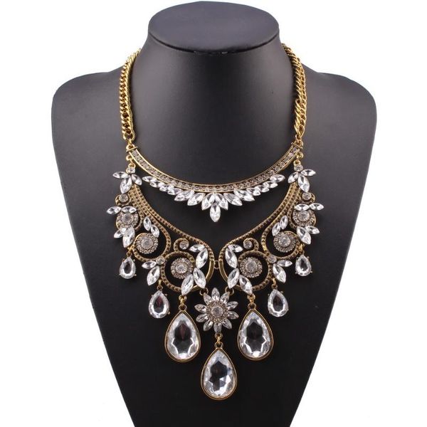 

2020 fashionable new design chunky alloy chain statement elegant necklace crystal charm necklace for bridal jewelry, Silver