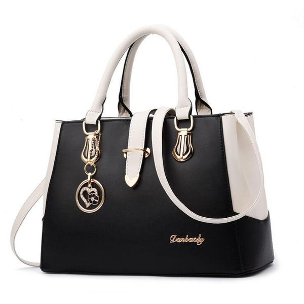 

women's bag 2020 new bag women's sweet fashion slung shoulder