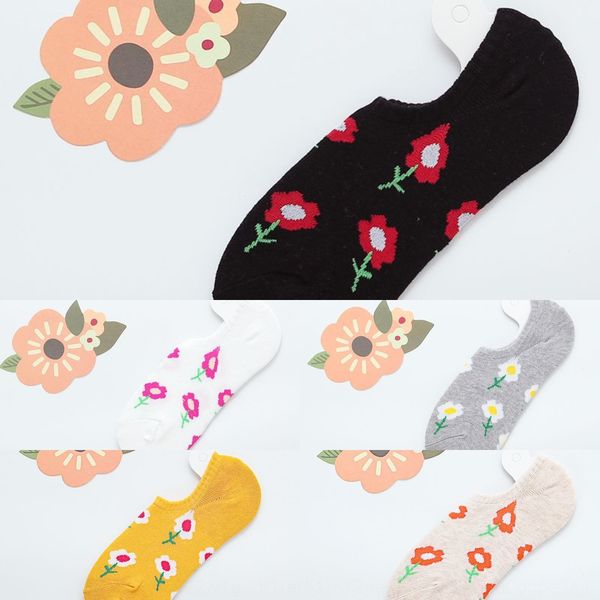 

new elegant style invisible sockssilicone floral cotton women's boat non-slip silicone invisible socks shallow mouth floral women, Black