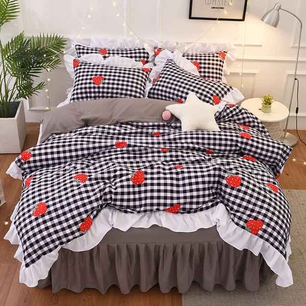 

bedding sets 4pcs/set strawberry lattice girl duvet cover bed set lotus leaf child sheets and pillow cases