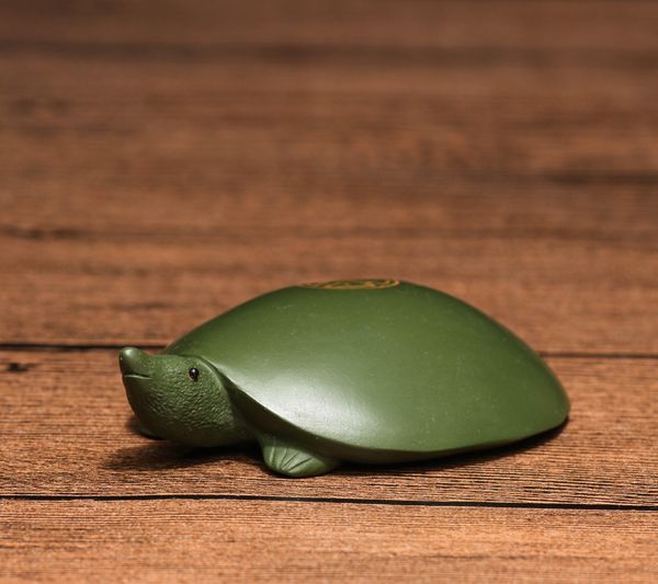 

tibetan /tibet /nepal zisha yixing carved tea play carving turtle statues decoration toy tea pet figures soft-shelled turtle tortoise