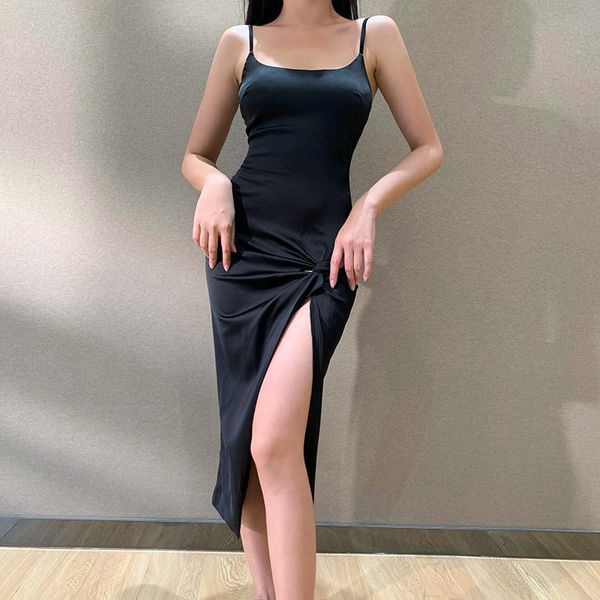 

women's high slit kink sling skirt fashionable and elegant dress beautiful open back chest nightdress, White;black
