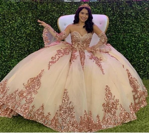 2022 Blush Champagne Ball Gown Quinceanera Abiti con paillettes Sweetheart Oro rosa Paillettes Pizzo Maniche lunghe Organza Party Prom Abiti da sera