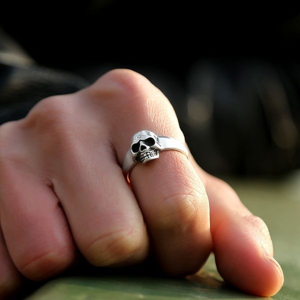 

925 sterling silver punk skull ring мужчина винтажные кольца для мужчин женщин любителей моды прохладных ювелирных изделий, Golden;silver