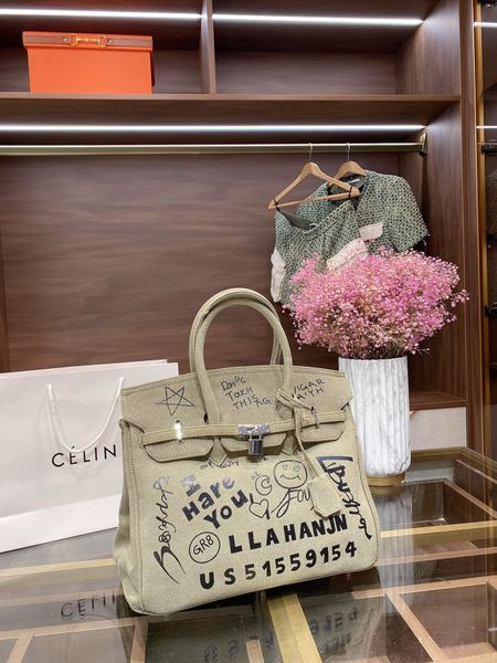 

2020 handbags 35cm womens purse bag graffiti style canvas fashion womens bag new tote lkisd, Red;black