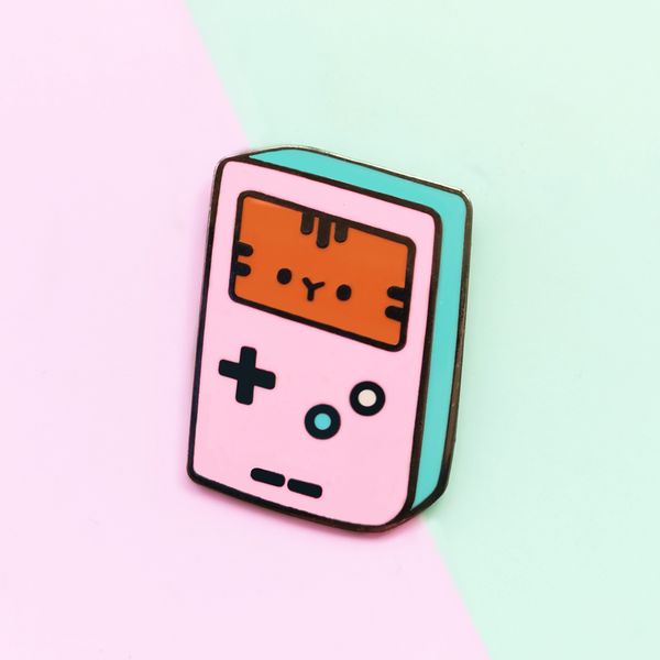 

Kawaii Stitching Color Classic Handheld Game Console Hard Enamel Pin Video Game Fan Collection Badge Fashion Unique Jewelry Gift
