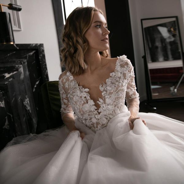 

V-neck 3D Flowers Applique Bodice Long Sleeves Open Back Wedding Dress with Pearl Sash Ivory Bridal Dress with Beadings, Red