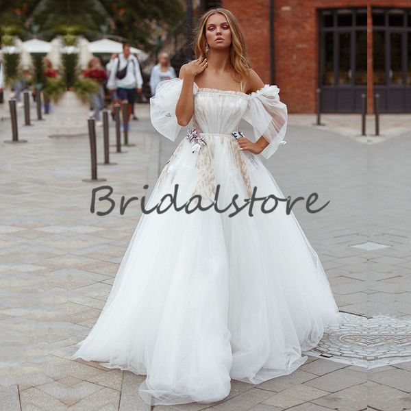 

vintage white country wedding dresses a line puff sleeves floor length tulle bohemian wedding dress with flowers 2021 bride skrits