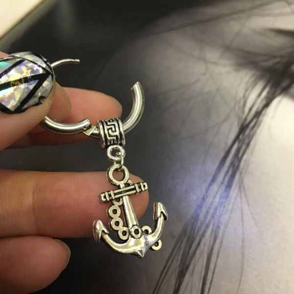 

fashion-new shelves on a pair of cool handsome tide punk earrings earrings earrings rock hiphop europe and america retro men and women, Gray