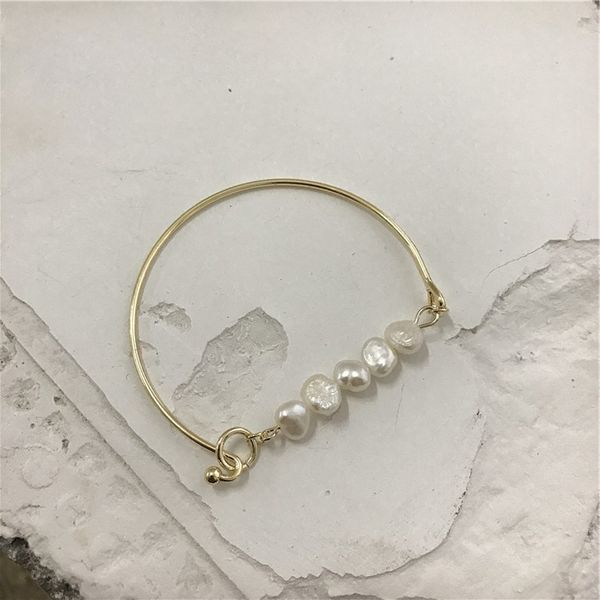 

New Trendy Metal Gold Genuine Freshwater Pearl Bangle Geometric White Pearl Bangles Minimalist Bangle For Female