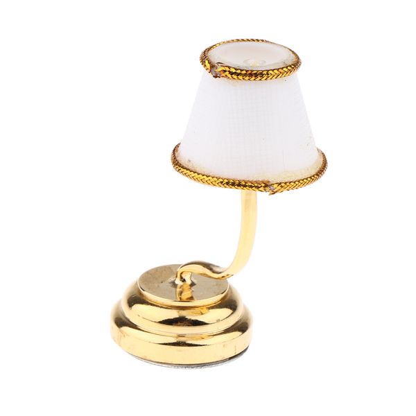 

1/12 dollhouse miniature wall lamp model that lights up w/ lampshade