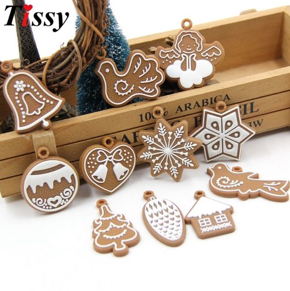 Presentes 11pcs / Set DIY PVC borracha macia Gingerbread Man enfeites do Natal de Bell floco de neve para Chrismas Árvore Pendant crianças Decoração