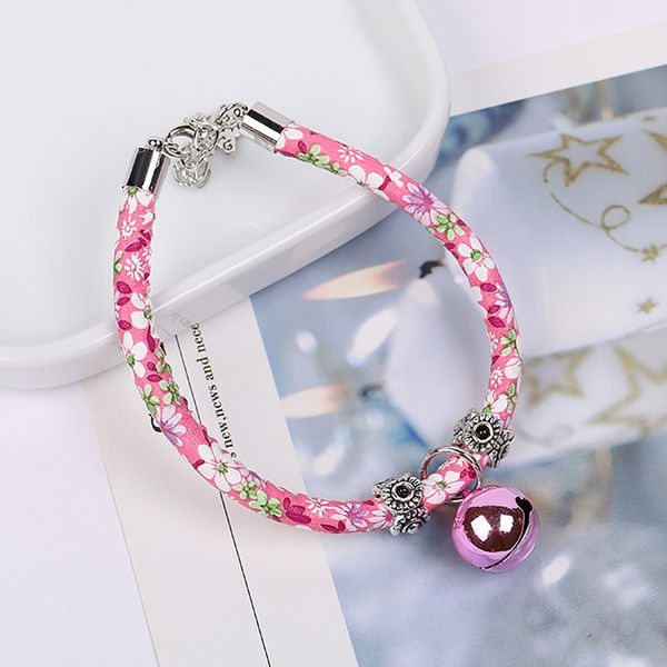 

cute pet ошейники цветочные printed кожа pu веревка с bell высокое качество прочный cat собак мода регулируемая smooth ошейники, Silver