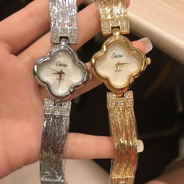 

women watches 2020 luxury gold ladies wrist watches four leaf clover women's bracelet watch for female clock relogio feminino, Slivery;brown