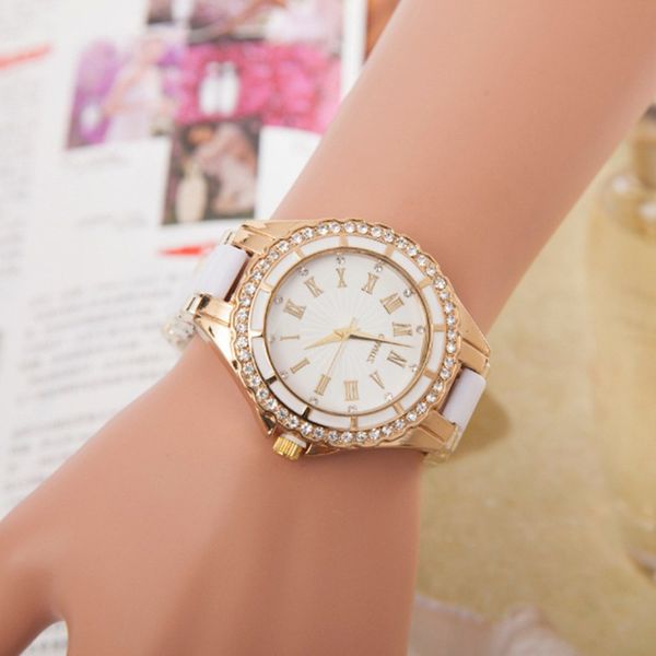 

wristwatches 2021 women watches luxury diamond quartz for ladies fashion casual woman wrist watch elegant female clock, Slivery;brown