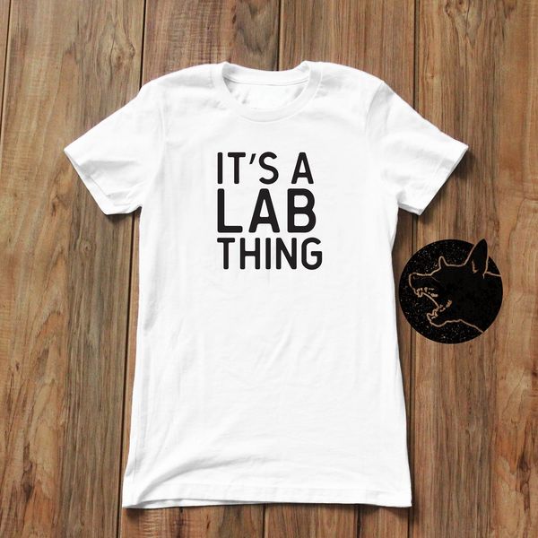 

es ist ein labor sache labrador retriever t shirt