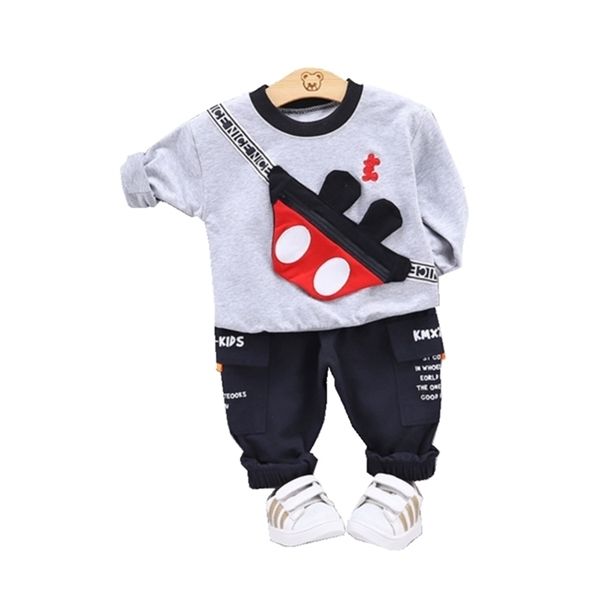 

spring autumn new baby girl clothes children boys pocket letter t shirt pants 2pcs/sets toddler fashion costume kids tracksuits 0926, White