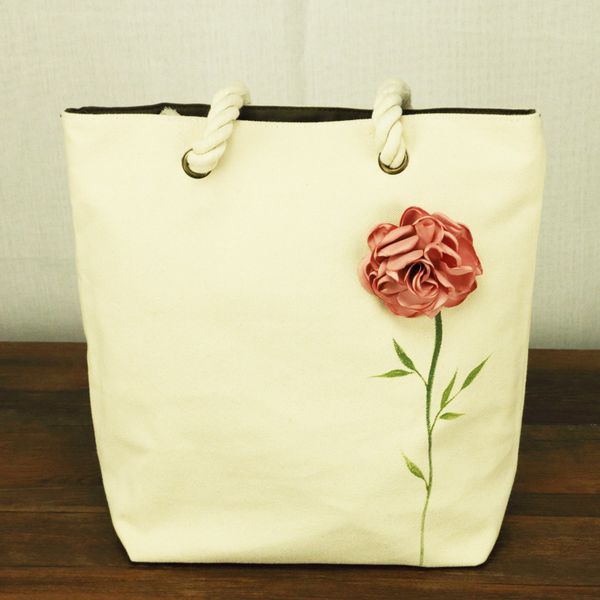 

2020 new lady shoulder bag literary fan casual fashion women bag features