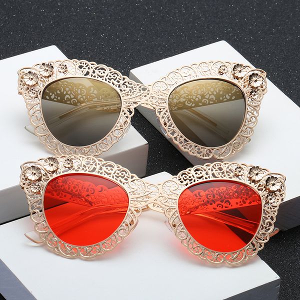 

2020 luxury oversized flower cat eye sunglasses women brand designer retro vintage baroque cateye sun glasses shades oculos de, White;black