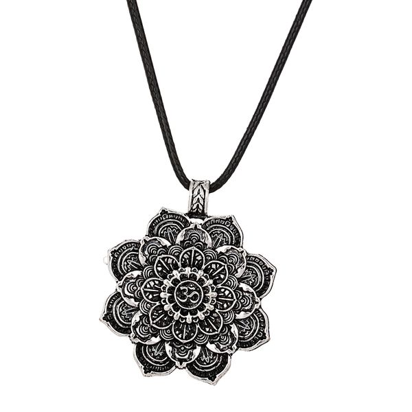 

yoga lotus mandala necklace tibetan buddhist protection pendant, Silver