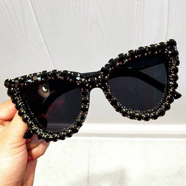 

2020 fashion black diamond sunglasses women brand vintage sunglasses cat eye luxury rhinestone square eyewear uv400, White;black