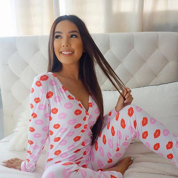 

new wap lip print onesie for cartoon pajamas onesie pyjamas women sleepwear long jumpsuit christmas party wear, Black;white