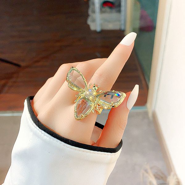 

shiny side new fashion brand jewelry crystal bee party rings for women gift engagement insect rings, Golden;silver