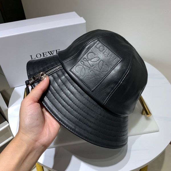 

2020New fashion trend sun visor fisherman hat designer scarf bucket hat hat baseball cap female designer scarf silk headscarf