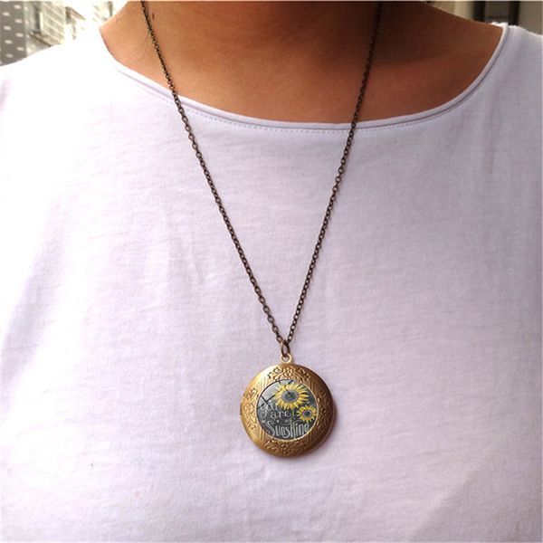 

round sunflower you are my sunshine locket pendant necklace women vintage ancient brass opening p box jewelry, Silver