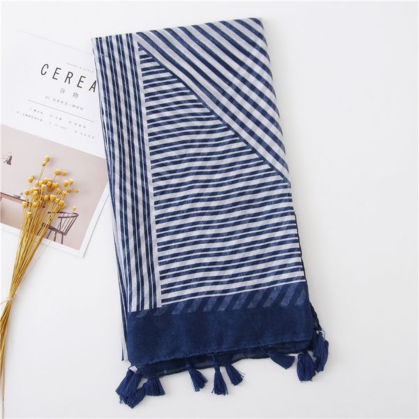 

ethnic style dustproof beach towel winter cotton and linen scarf women sunscreen silk scarves classic stripe print tassel shawl, Blue;gray