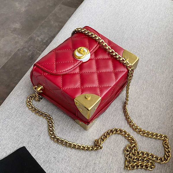

2020 new original design fashion retro box bag & fashion rhombus chain diagonal cross bag width 15cm height 14cm thickness 9cm