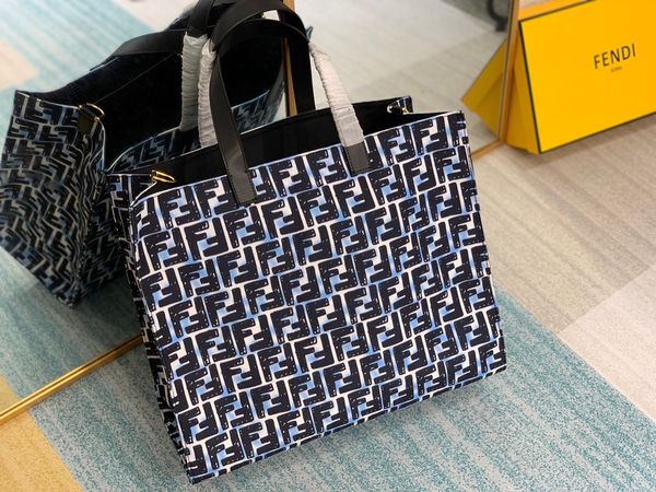 

2020 fashion one shoulder messenger bag ladies black bag33